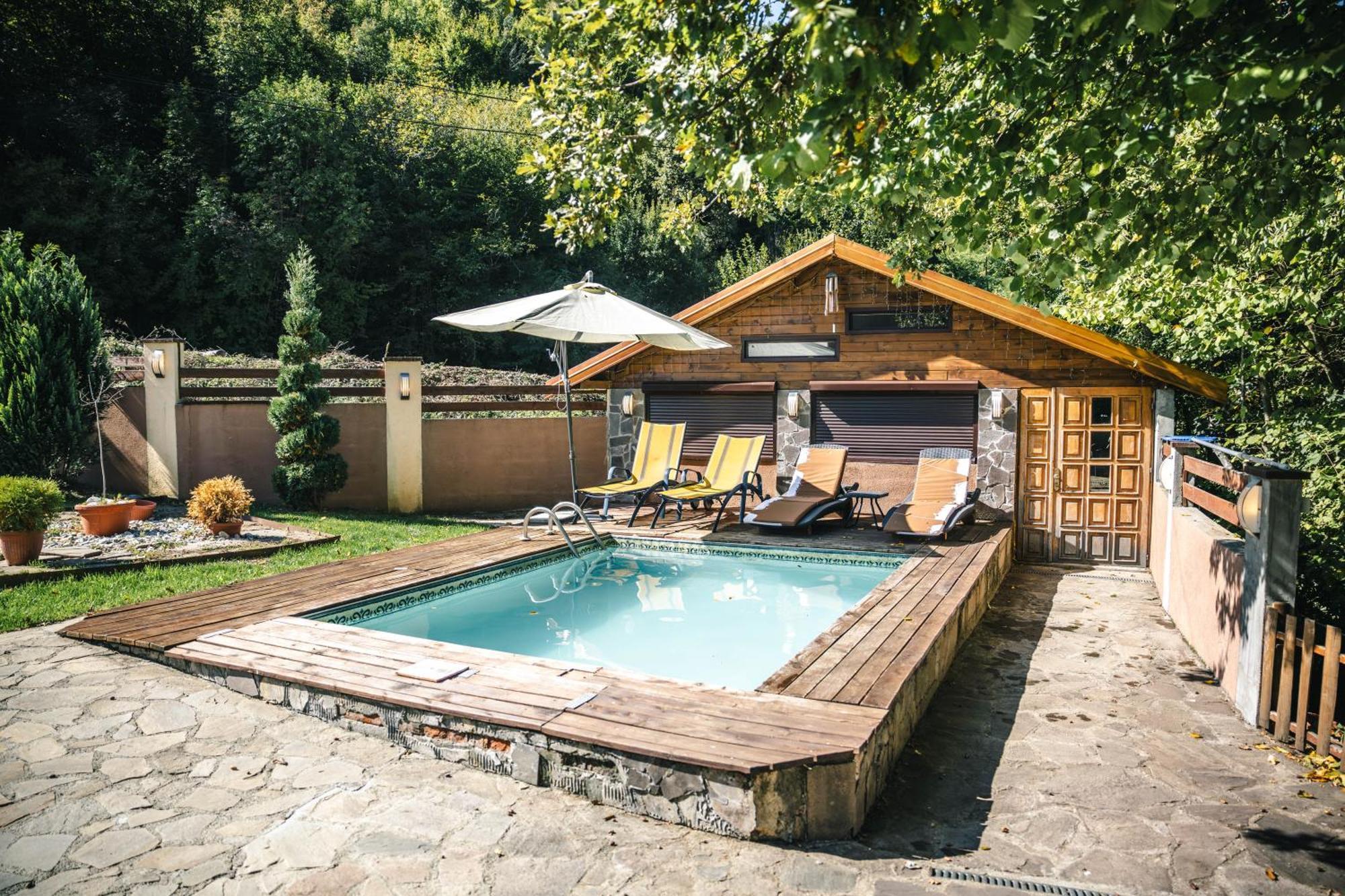 Lodge Zeleni Svet Crni Vrh Ngoại thất bức ảnh