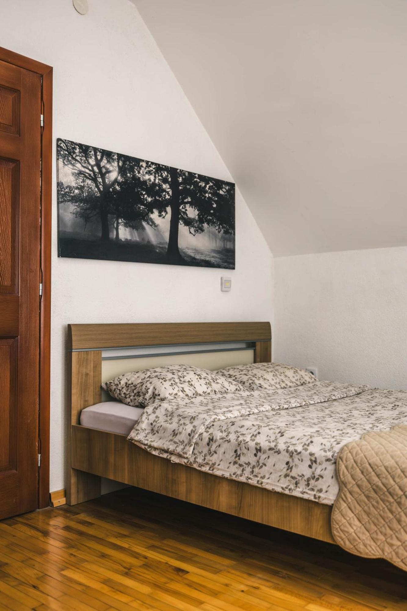 Lodge Zeleni Svet Crni Vrh Ngoại thất bức ảnh